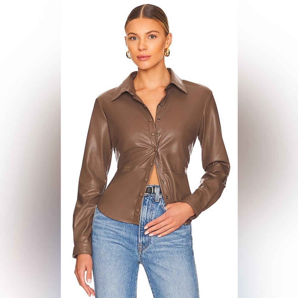 Heartloom Delaney Faux Leather Blouse in CoCo. Women’s Sz Medium New without Tag